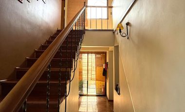 Casa 5 Dormitorios, 3 Baños, 208 M2 Útil , 282 M2 Total