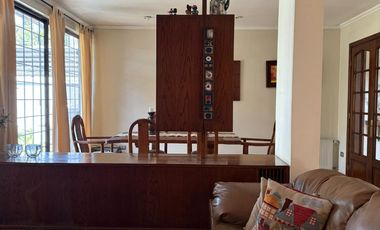 Casa 5 Dormitorios, 3 Baños, 208 M2 Útil , 282 M2 Total