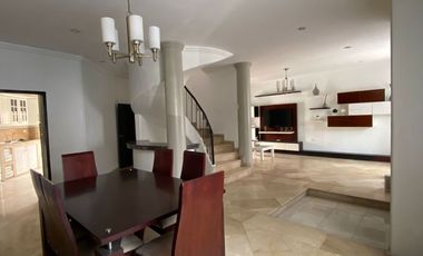 Casa de venta en primeros kms Vía Samborondón