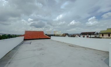 DIJUAL KOST KOSTAN 39 KAMAR DIJUAL DEKAT UPN SETURAN CATURTUNGGAL SLEMAN