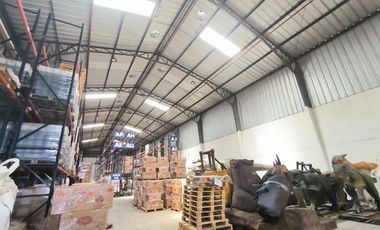 Alquiler de bodegas industriales 2.400 m² – Sector INMACONSA, Vía Perimetral, Guayaquil
