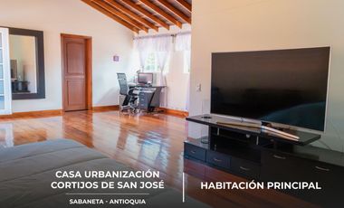 Casa en Conjunto Residencial Cortijos de San José – Sabaneta, Antioquia