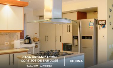 Casa en Conjunto Residencial Cortijos de San José – Sabaneta, Antioquia