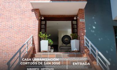 Casa en Conjunto Residencial Cortijos de San José – Sabaneta, Antioquia