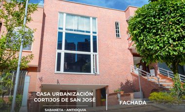 Casa en Conjunto Residencial Cortijos de San José – Sabaneta, Antioquia
