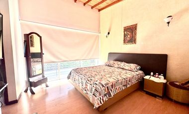 Venta casa moderna altos del poblado