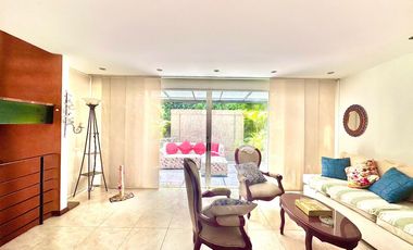 Venta casa moderna altos del poblado