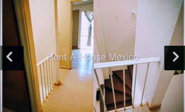 Venta de casa en Los Heroes Tecamac 6a. Sector 26 EM 26-275 EP