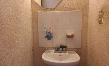 Venta de casa en Los Heroes Tecamac 6a. Sector 26 EM 26-275 EP