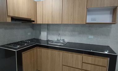 ALQUILO EXCELENTE APARTAMENTO AL ORIENTE DE CALI EN POBLADO CAMPESTRE.