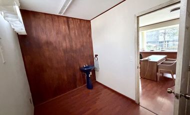 CONSULTORIO MEDICO COMPARTIDO CON DR. GINECOLOGO, INCLUIDO TODOD LOS SERVICIOS