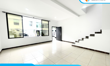 Arriendo Casa de 3 habitaciones en Conjunto Privado, sector La Lorena