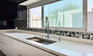 Residencia de Lujo en Club de Golf Atlas Country