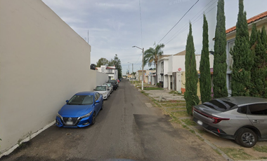 CASA EN VENTA DE REMATE EN ZAPOPAN JAL