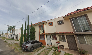 CASA EN VENTA DE REMATE EN ZAPOPAN JAL