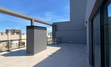 Departamento dos ambientes con cochera fija. GUEMES. Mar del Plata.