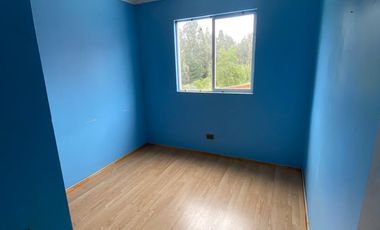 SE ARRIENDA CASA EN ALTO LAGUNA, CASA DE 3 PISOS