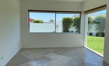 CASA EN RENTA UBICADA EN FRACCIONAMIENTO LA CONCEPCION