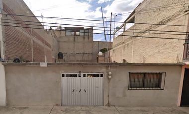 CAS EN VENTA EN NEZAHUALCOYOSTL ESTADO DE MEXICO CERCA DE  DE PLAZA EL SALADO Y METRO ACATITLA