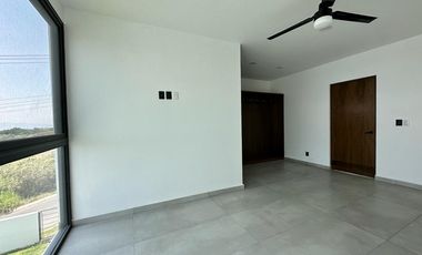 RESIDENCIA NUEVA EN VENTA EN FRACCIONAMIENTO LOMAS DE COCOYOC, MORELOS