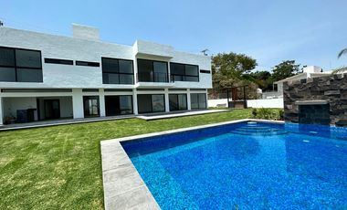 RESIDENCIA NUEVA EN VENTA EN FRACCIONAMIENTO LOMAS DE COCOYOC, MORELOS