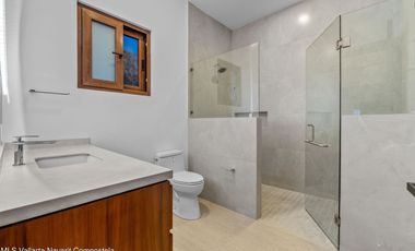 Casa de lujo en venta en Los Tigres con vista al campo de Golf.