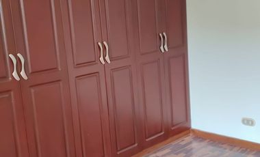 VENTA DEPARTAMENTO URB. MAYORAZGO