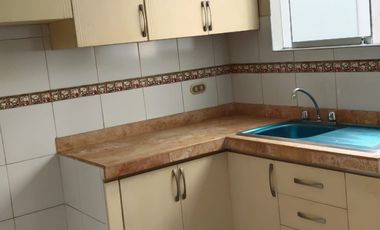 VENTA DEPARTAMENTO URB. MAYORAZGO