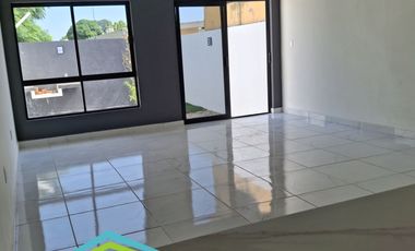 Casa en Venta Col. Los Mangos