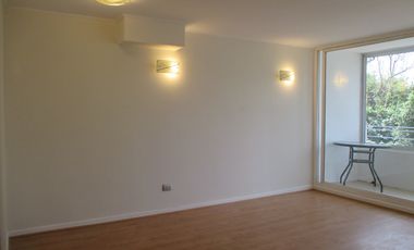 Av. A. Vespucio / Latadia- Bilbao (sin Estacionamiento)