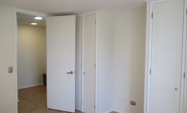 Av. A. Vespucio / Latadia- Bilbao (sin Estacionamiento)