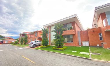 CASA EN CONDOMINIO EN VENTA EL CASTILLO JAMUNDI