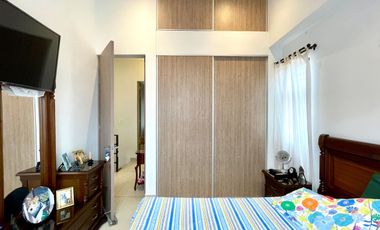 Oportunidad I Majestuosa casa esquinera en Mukava del Valle con vista al bosque. Cerritos. Pereira