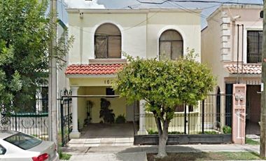 Casa en venta en Boulevares Primera Sección, Aguascalientes
