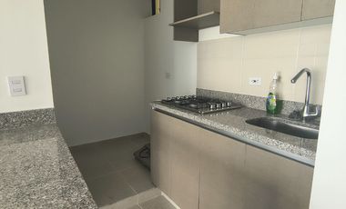 📍 Apartamento en arriendo – Sector Mirolindo / El Poblado, al lado de Mercacentro 10.