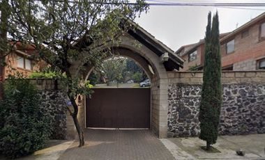 Inversión Segura y Rentable en Bienes Raíces, Casa en Col. Ampliacion Miguel Hidalgo, Tlalpan, CDMX.