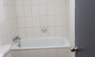 SIN AVAL, SIN CHEQUES, GARANTIA EN 2 CUOTAS, DICOM CONVERSABLE, SE ARRIENDA DEPTO. 3 DORMITORIOS, 1 BAÑO, SECTOR 18 GRAN AVENIDA