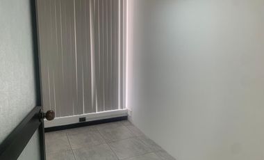 Arriendo Local Comercial, Pizarro y Santa María, sector la Mariscal, atrás de Paco, Av. Colón