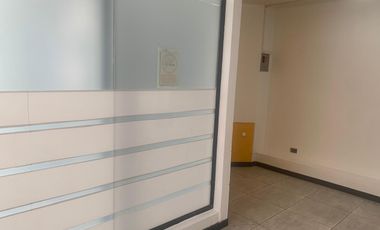 Arriendo Local Comercial, Pizarro y Santa María, sector la Mariscal, atrás de Paco, Av. Colón