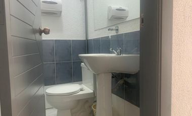 Arriendo Local Comercial, Pizarro y Santa María, sector la Mariscal, atrás de Paco, Av. Colón