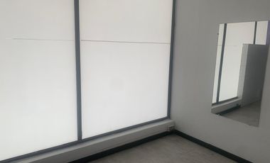 Arriendo Local Comercial, Pizarro y Santa María, sector la Mariscal, atrás de Paco, Av. Colón