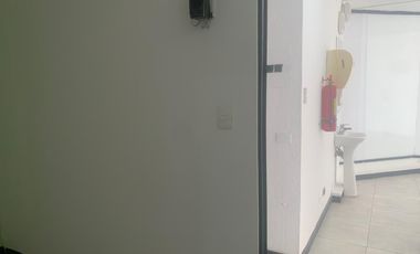 Arriendo Local Comercial, Pizarro y Santa María, sector la Mariscal, atrás de Paco, Av. Colón