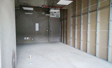 Venta de oficinas para estrenar en El Poblado, Las Palmas