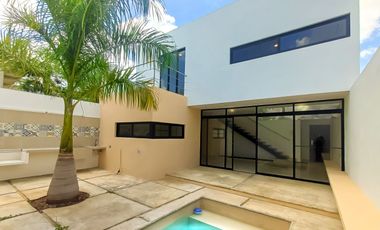 Casa con Piscina al Oriente de Mérida