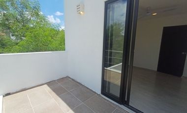 Casa con Piscina al Oriente de Mérida