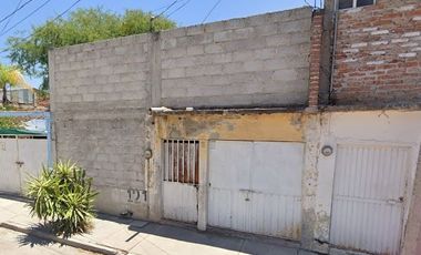 🏠 Casa en recuperación bancaria – Estado de Morelos 121, López Portillo, Celaya, Gto.