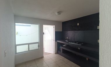 CASA EN RENTA EN MILENIO III QUERÉTARO, MUY CERCA DEL FRESKO