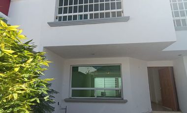 CASA EN RENTA EN MILENIO III QUERÉTARO, MUY CERCA DEL FRESKO