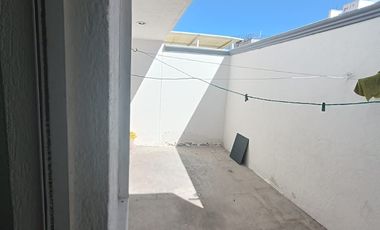 CASA EN RENTA EN MILENIO III QUERÉTARO, MUY CERCA DEL FRESKO