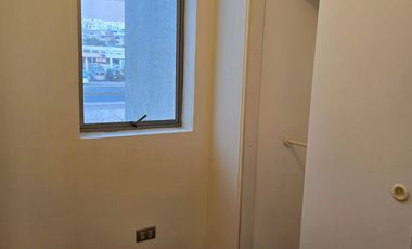 SE ARRIENDA DEPTO EN COND. JARDINES DEL SUR.